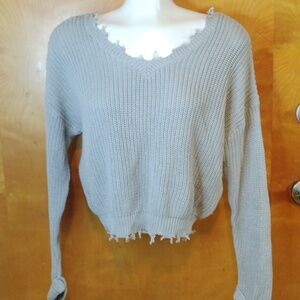 Moon and Madison gray V neck sweater size S